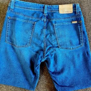 Fidelity faded size 36-29 men’s jeans